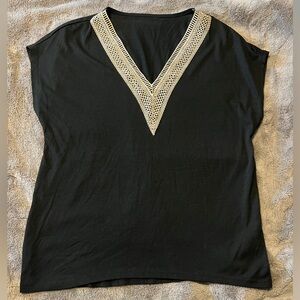 Black low cut small women’s shirt
